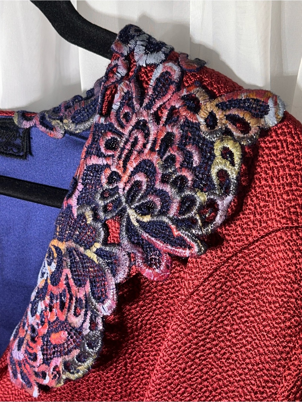 Peggy Jennings - Red & Purple Dress with Embroidered Multicolor Collar - Picture 6 of 12